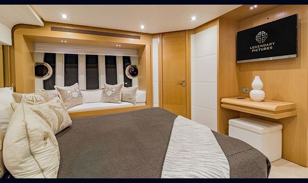 Ferretti 830 2013 www.mareconsult.com.br (41)