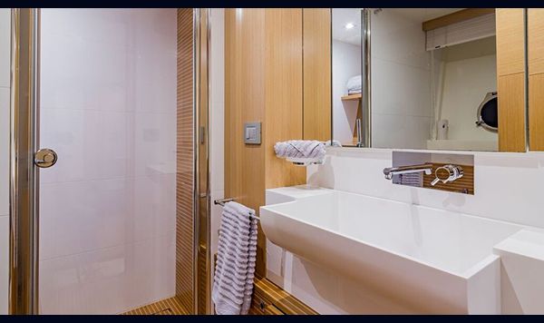 Ferretti 830 2013 www.mareconsult.com.br (48)