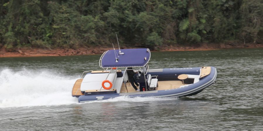 Flebboat SR 760 LS www.mareconsult.com.br (1)