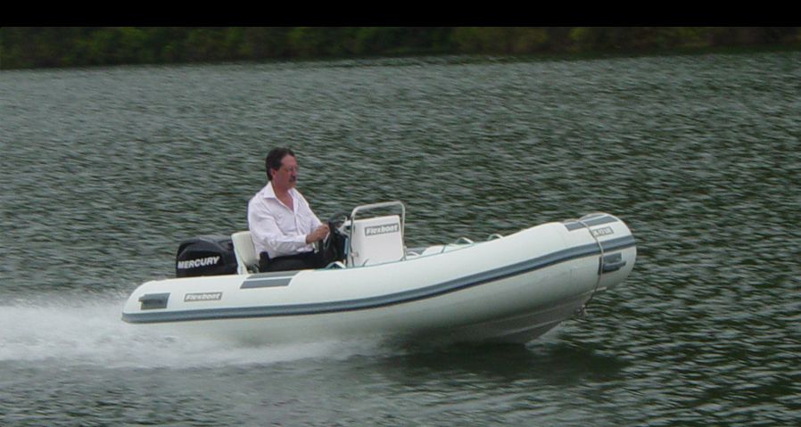 Flexboat SR 12 LXE www.mareconsult.com.br (5)
