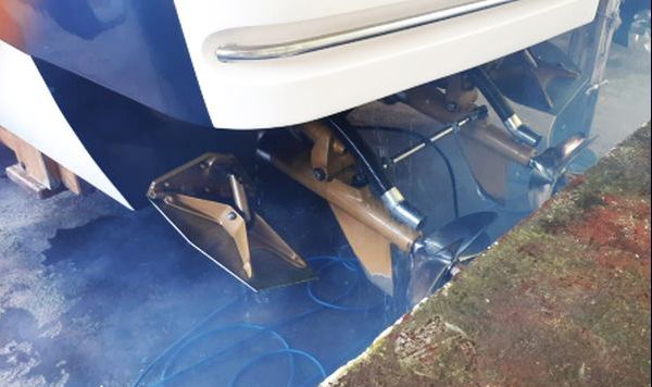 Intermarine 460 Offshore 2006 www.mareconsult.com.br (4)