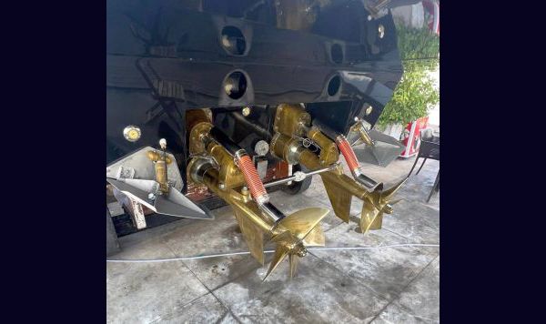 Intermarine 48 Offshore 2015 www.mareconsult.com.br (18)