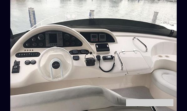 Intermarine 520 Full 2005 www.mareconsult.com.br (2)