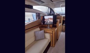 Intermarine 545 Full 2011 www.mareconsult.com.br (10)