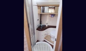 Intermarine 545 Full 2011 www.mareconsult.com.br (16)