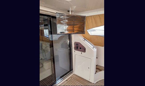 Intermarine 545 Full 2011 www.mareconsult.com.br (4)