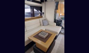 Intermarine 545 Full 2011 www.mareconsult.com.br (7)