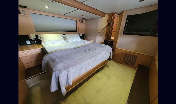 Intermarine 60 2013 www.mareconsult.com (27)