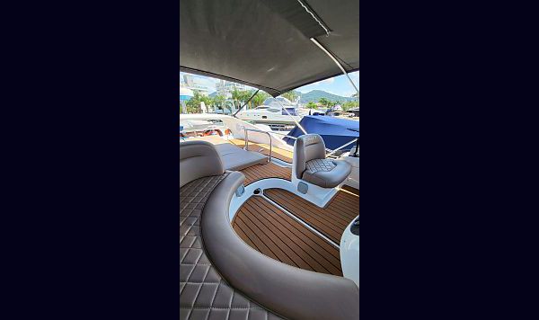 Intermarine Azimut 380 full Az 2004 www.mareconsult.com (11)