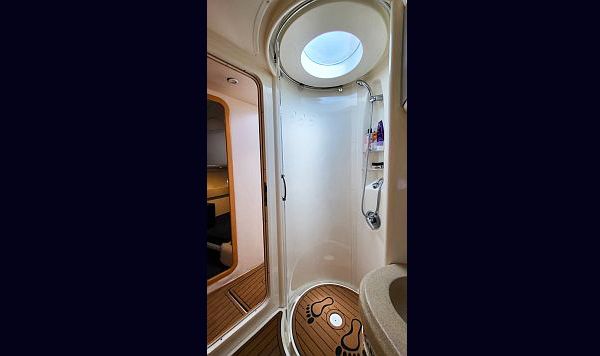 Intermarine Azimut 380 full Az 2004 www.mareconsult.com (21)