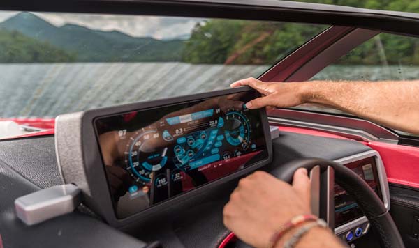 Lancha Malibu Wekesetter 23LSV www.mareconsult.com (8)