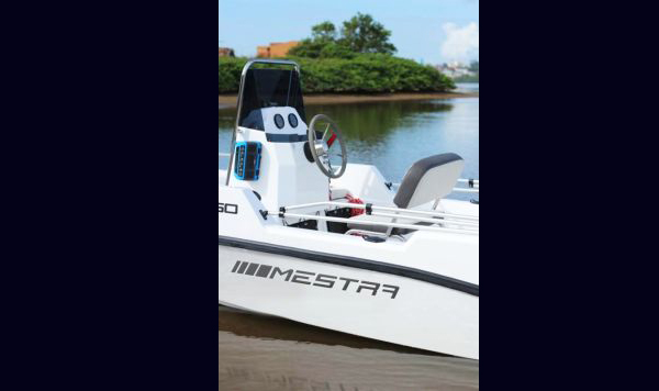 Lancha Mestra 160 a venda barcos novos www.mareconsult.com.br (3)