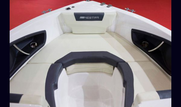 Lancha Mestra 180 a venda nova 0 km www.mareconsult.com (8)