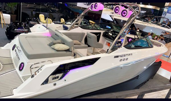 Lancha Mestra 222 a venda nova 0 km www.mareconsult.com.br (20)