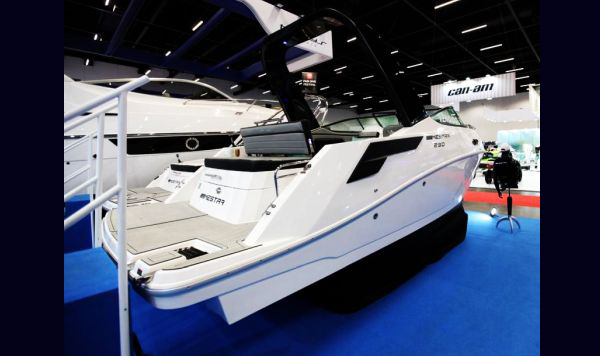 Lancha Mestra 230 a venda nova 0km www.mareconsult.com.br (19)