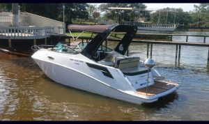 Lancha Mestra 230 a venda nova 0km www.mareconsult.com.br (22)