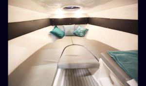 Lancha Mestra 230 a venda nova 0km www.mareconsult.com.br (9)