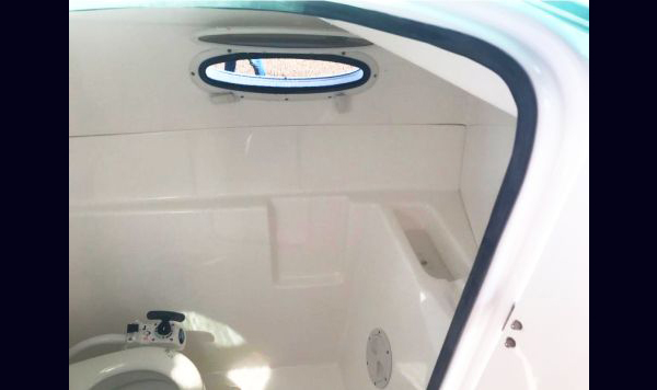 Lancha Mestra 240 nova 0km a venda www.mareconsult.com.br (8)