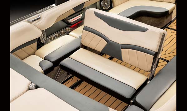 Malibu Boats 25SLV www.mareconsult.com (13)