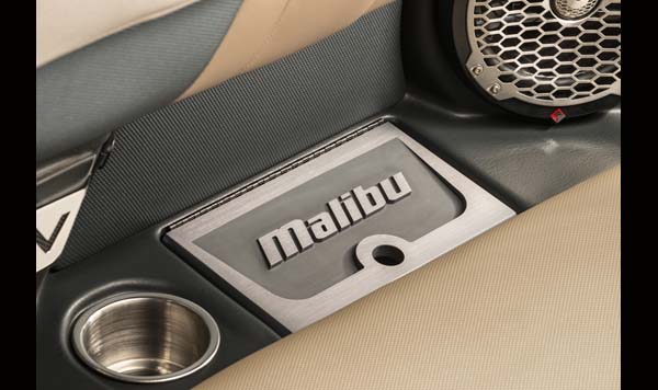 Malibu Boats 25SLV www.mareconsult.com (8)