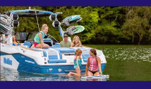 Malibu Boats Wakesetter 26 LSV www.mareconsult.com.br 11