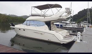 Prestige 400 Fly 2013 www.mareconsult.com (0)