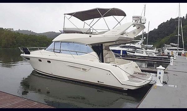 Prestige 400 Fly 2013 www.mareconsult.com (0)