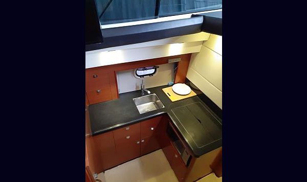 Prestige 400 Fly 2013 www.mareconsult.com (15)