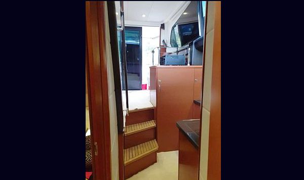 Prestige 400 Fly 2013 www.mareconsult.com (17)