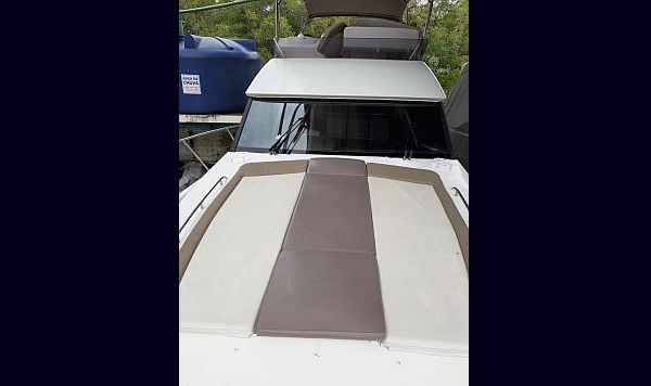 Prestige 400 Fly 2013 www.mareconsult.com (2)