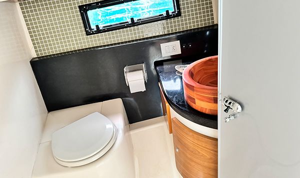 Real Power Boat 38 2015 www.mareconsult.com.br (23)