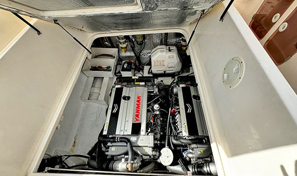 Real Power Boat 38 2015 www.mareconsult.com.br (26)