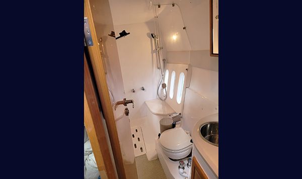 Schaefer Phantom 360 2011 a venda www.mareconsult.com.br (16)