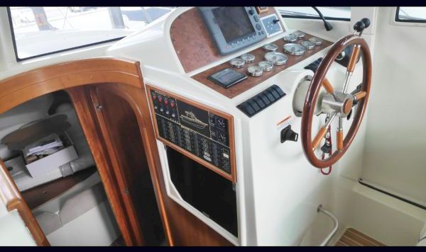 Starfisher 1060 2007 a venda www.mareconsult.com.br (18)