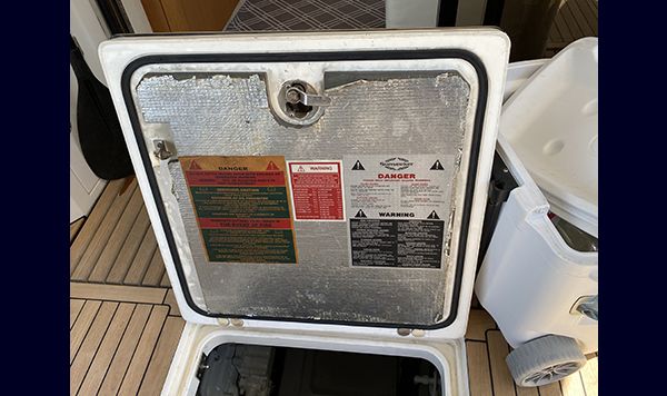 Sunseeker Manhattan 53 2013 akkk www.mareconsult.com.br (10)