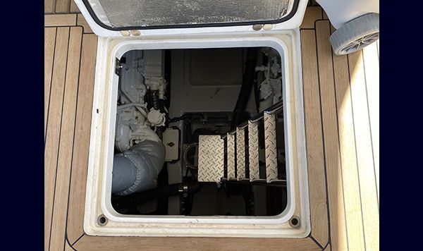 Sunseeker Manhattan 53 2013 akkk www.mareconsult.com.br (11)