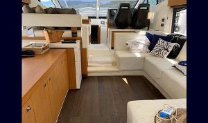 Sunseeker Manhattan 53 2013 akkk www.mareconsult.com.br (25)