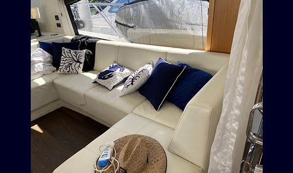 Sunseeker Manhattan 53 2013 akkk www.mareconsult.com.br (26)