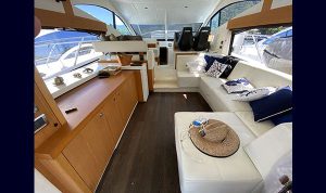 Sunseeker Manhattan 53 2013 akkk www.mareconsult.com.br (50)