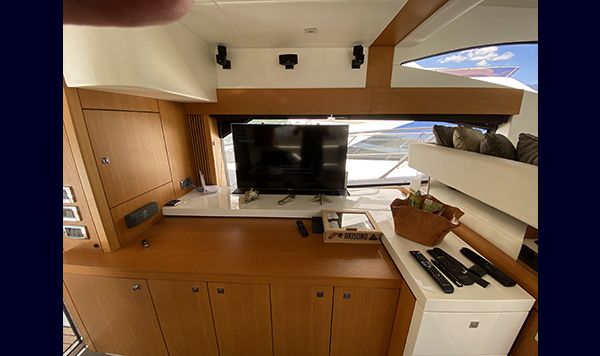 Sunseeker Manhattan 53 2013 akkk www.mareconsult.com.br (56)