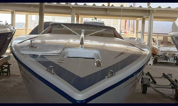 Superboat V38 2010 www.mareconsult.com.br (17)