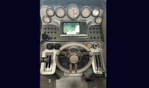 z2 Superboat V38 2010 www.mareconsult.com.br II (19)