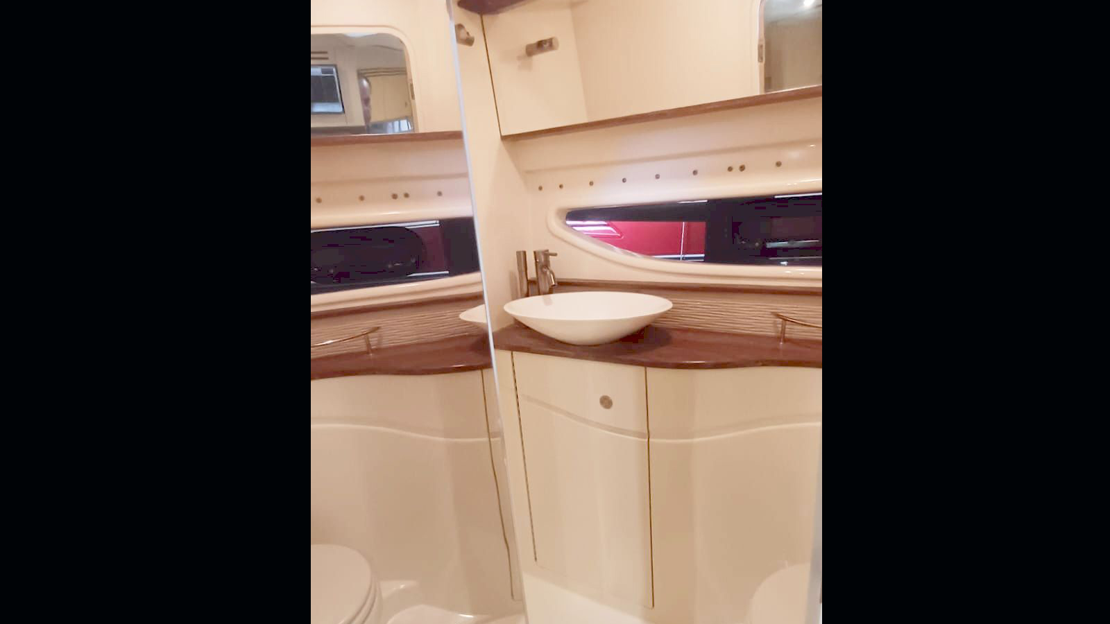 Sea Ray Sundancer 375 2013 www.mareconsult.com.br (43)