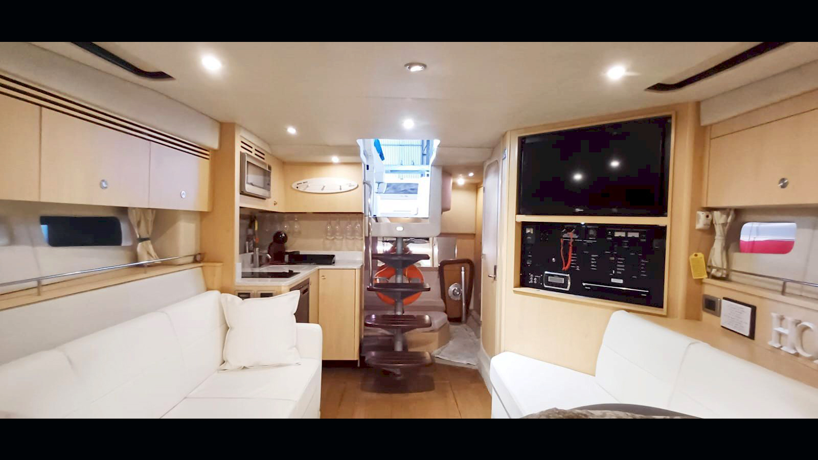 Sea Ray Sundancer 375 2013 www.mareconsult.com.br (47)