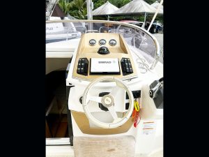 Sessa Key Largo 270 2011 www.mareconsult.com.br (11)