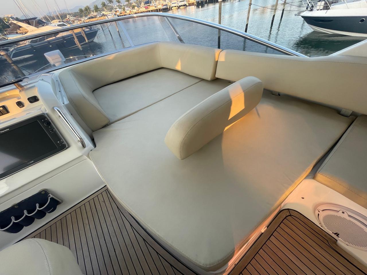 Azimut 60 2013 www.mareconsult.com.br (2)