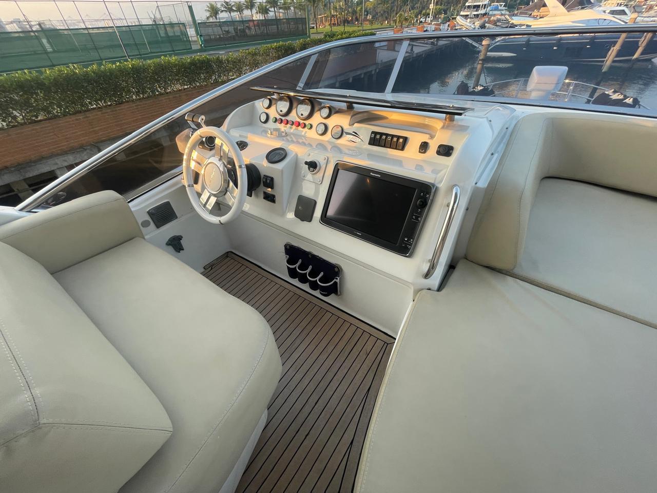 Azimut 60 2013 www.mareconsult.com.br (4)