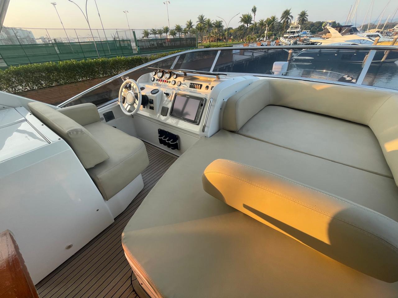 Azimut 60 2013 www.mareconsult.com.br (5)