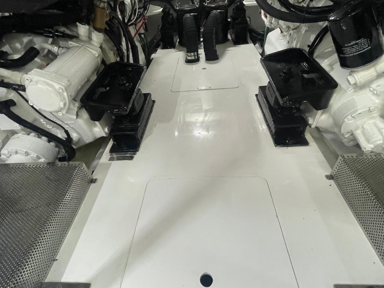 Azimut 60 2013 www.mareconsult.com.br (51)