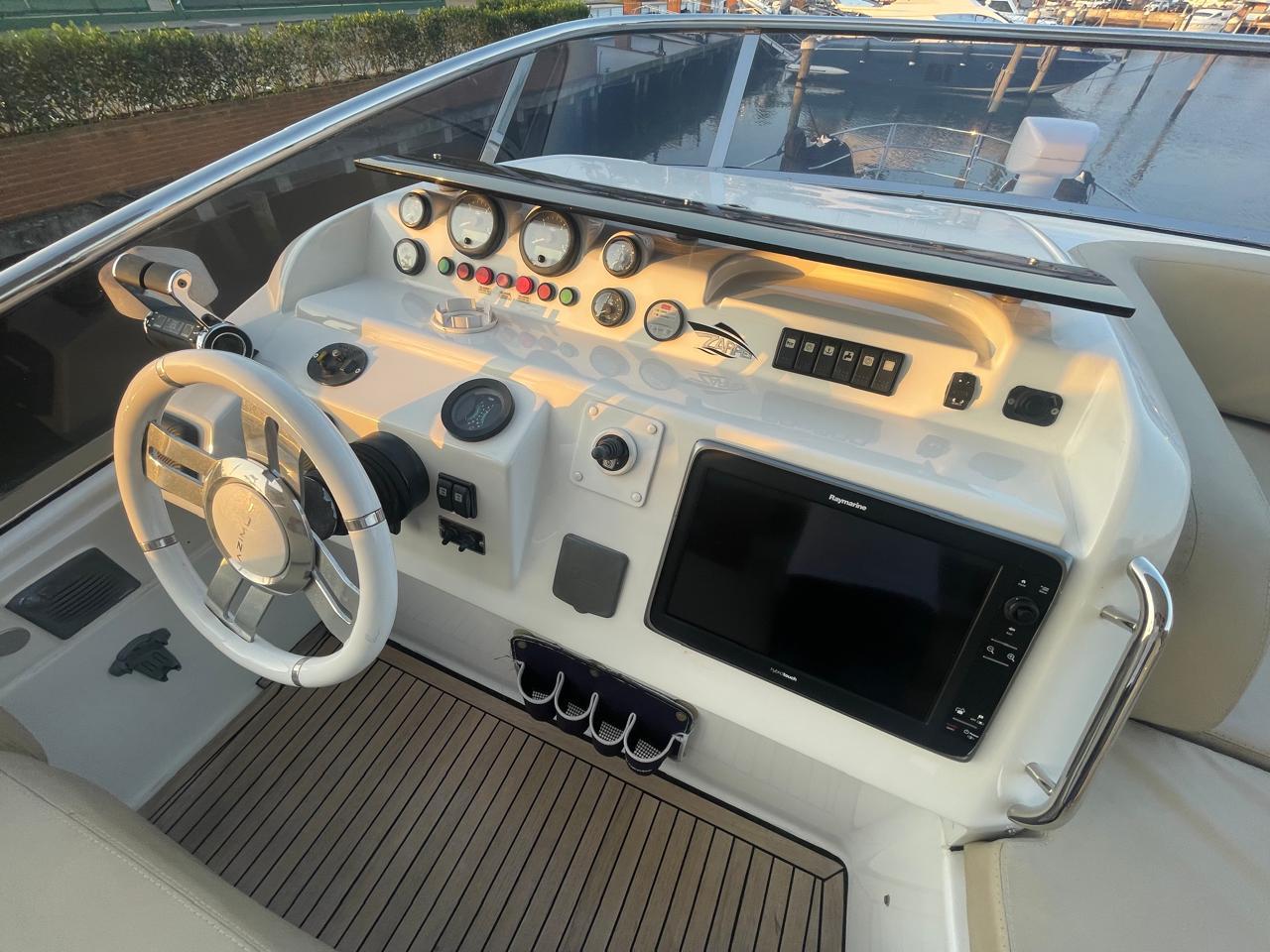 Azimut 60 2013 www.mareconsult.com.br (6)